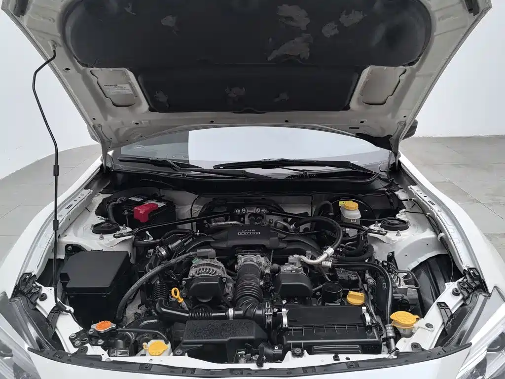 Subaru BRZ — миниатюра 6