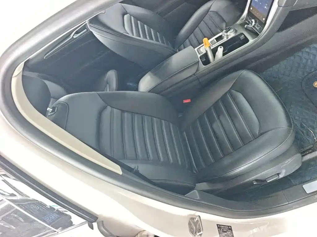 Ford Mondeo — миниатюра 25