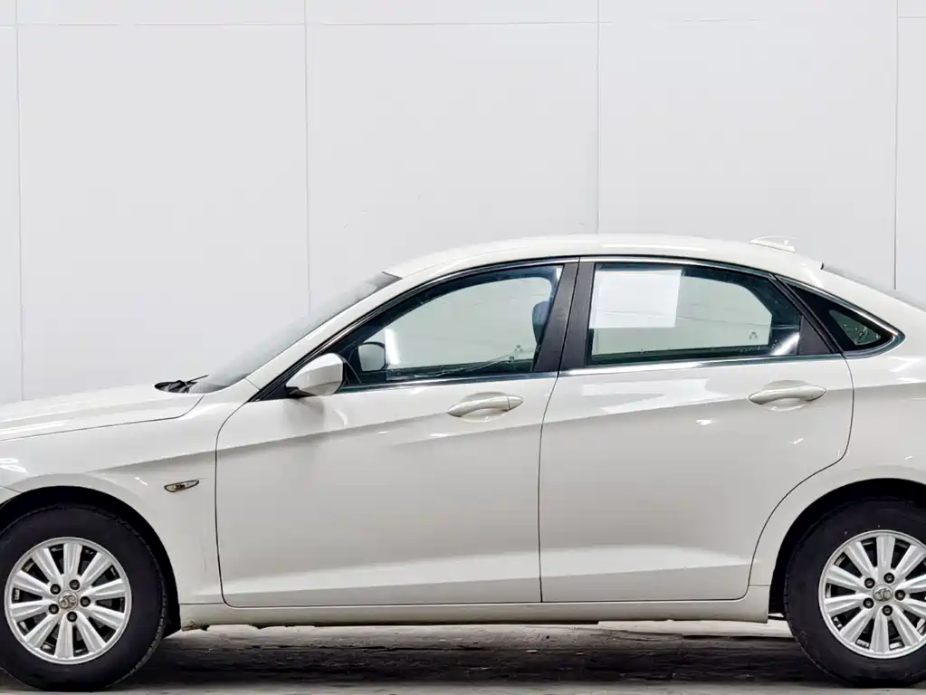 BAIC D50 2014 1.5L MT Standard