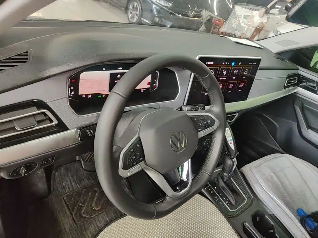 Volkswagen Lavida — миниатюра 11