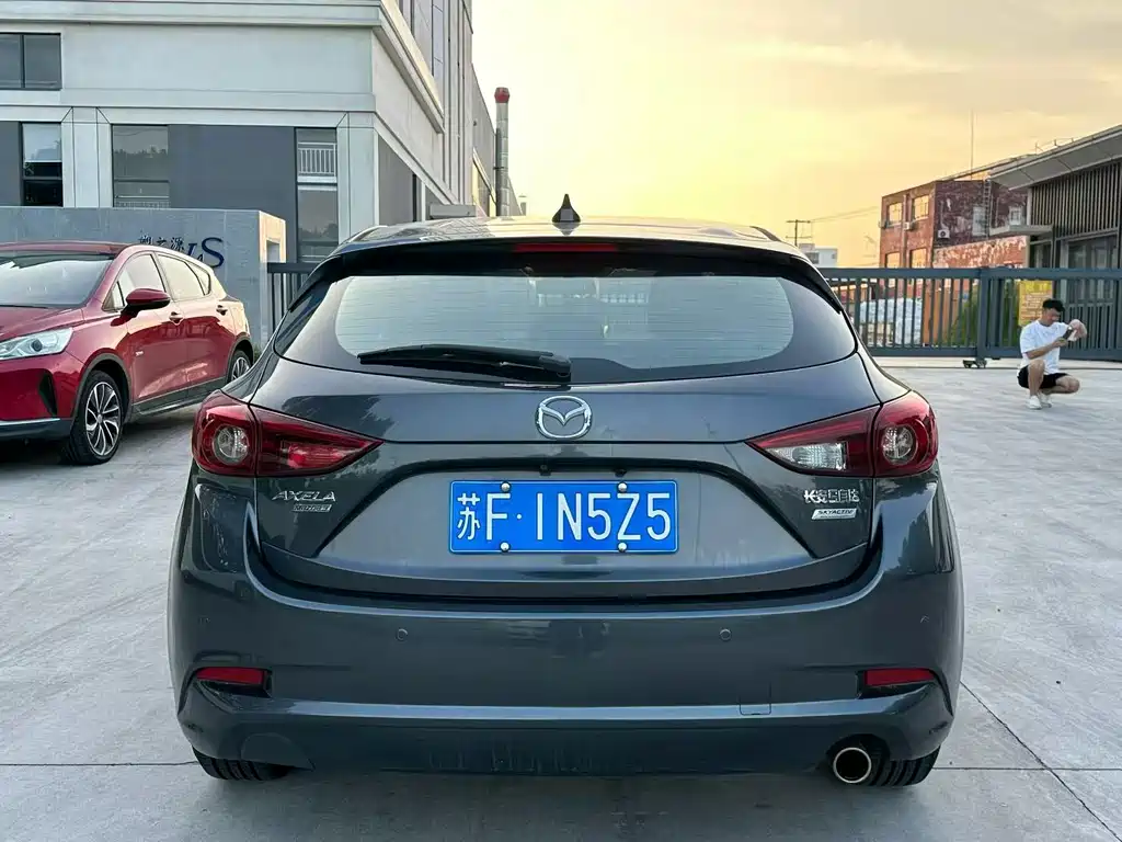 Mazda 3 Axela — миниатюра 8