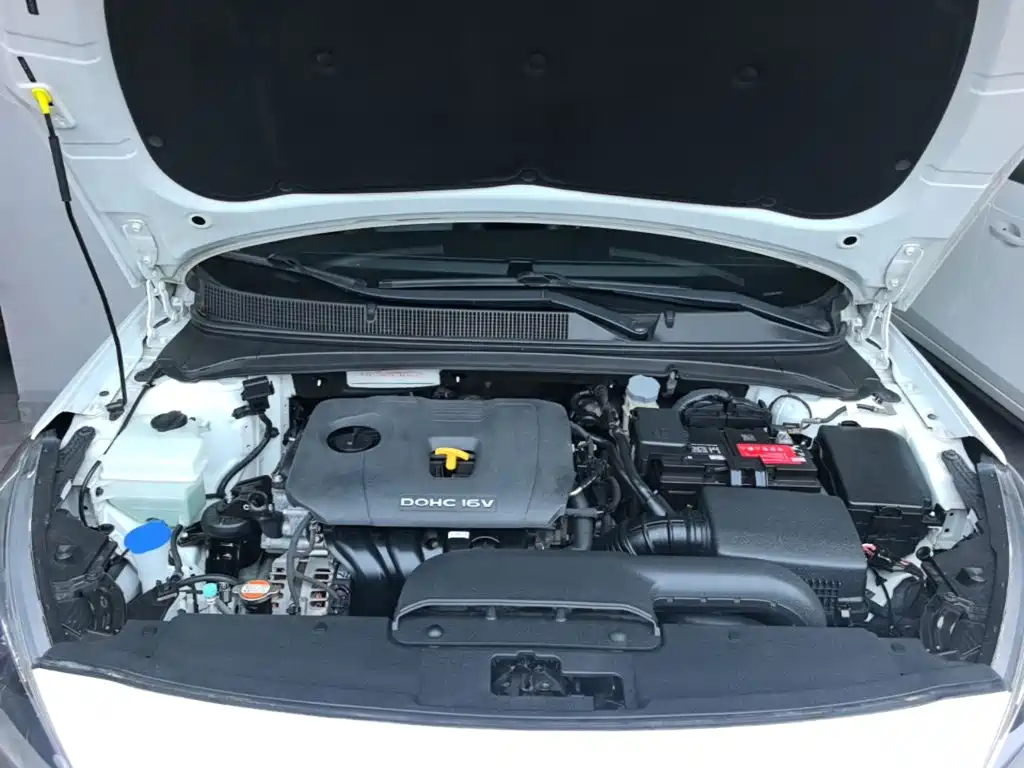 Hyundai Mistra — миниатюра 20