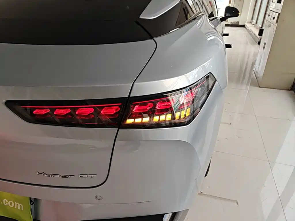 Hyper GT — миниатюра 8