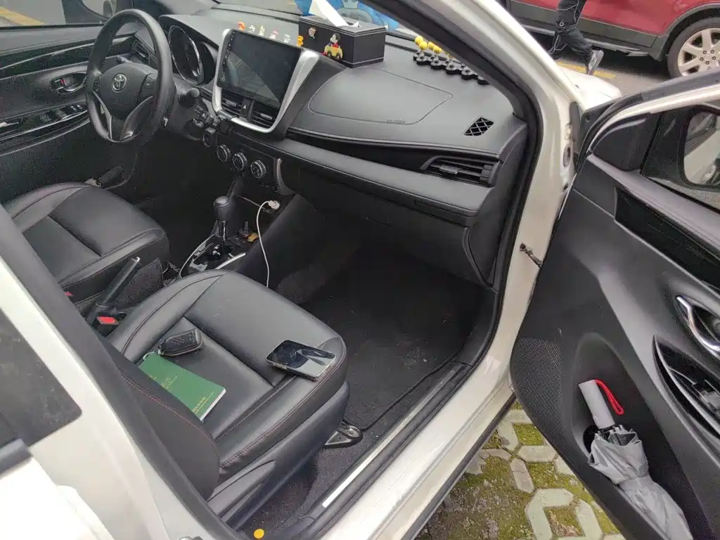 Toyota Yaris L — миниатюра 20