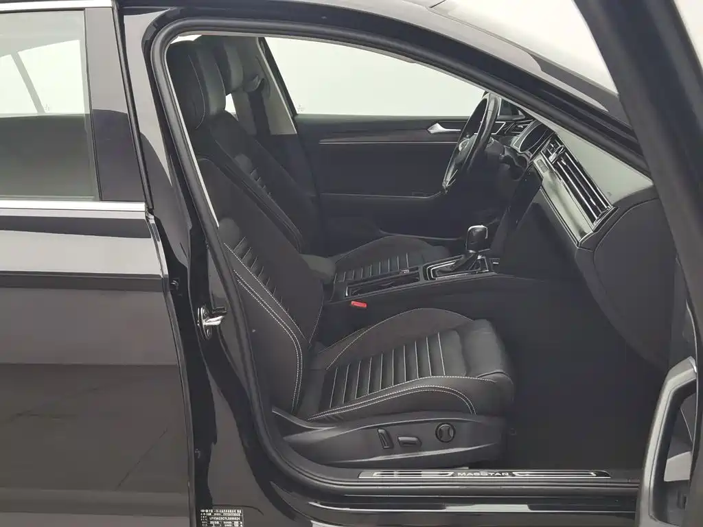Volkswagen Magotan — миниатюра 23