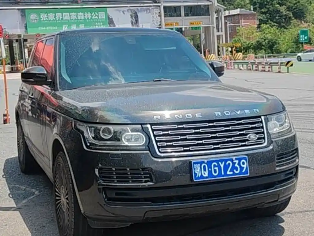 Land Rover Range Rover — миниатюра 3