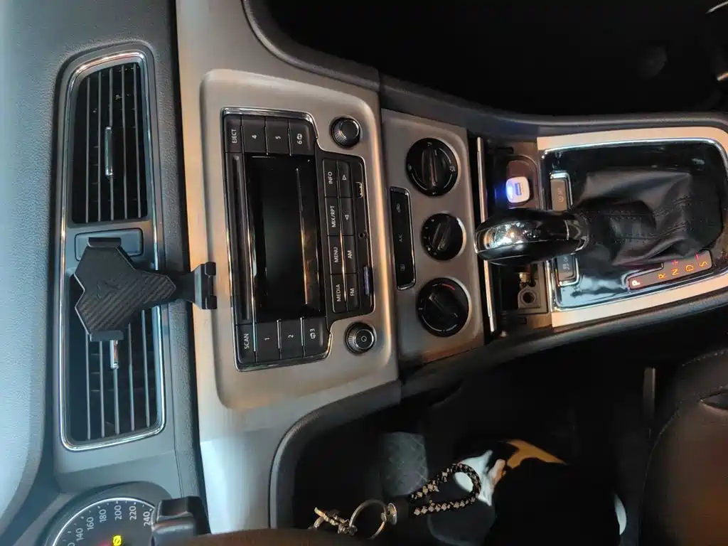 Volkswagen Lavida — миниатюра 6