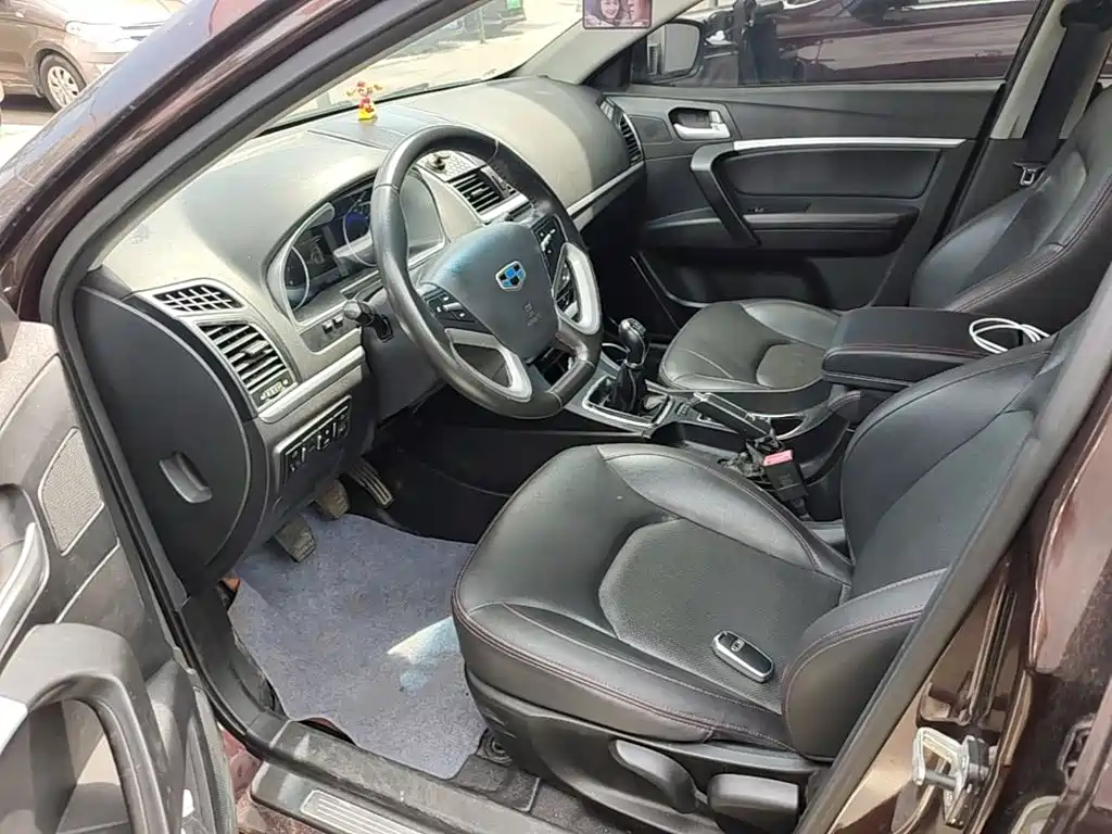 Geely Emgrand — миниатюра 15