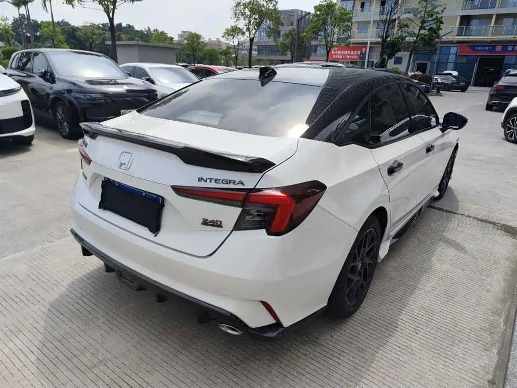 Honda Integra — миниатюра 9