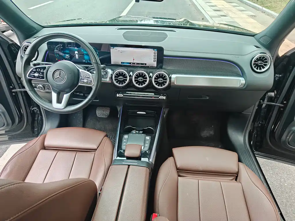 Mercedes-Benz GLB — миниатюра 2