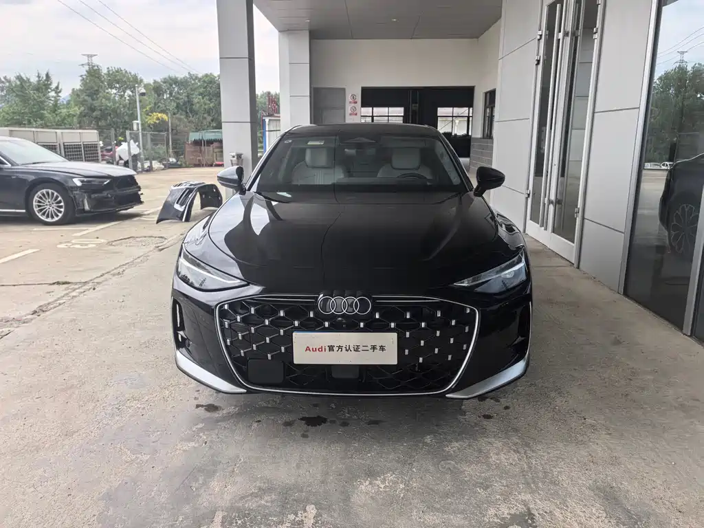 Audi A6L — миниатюра 2