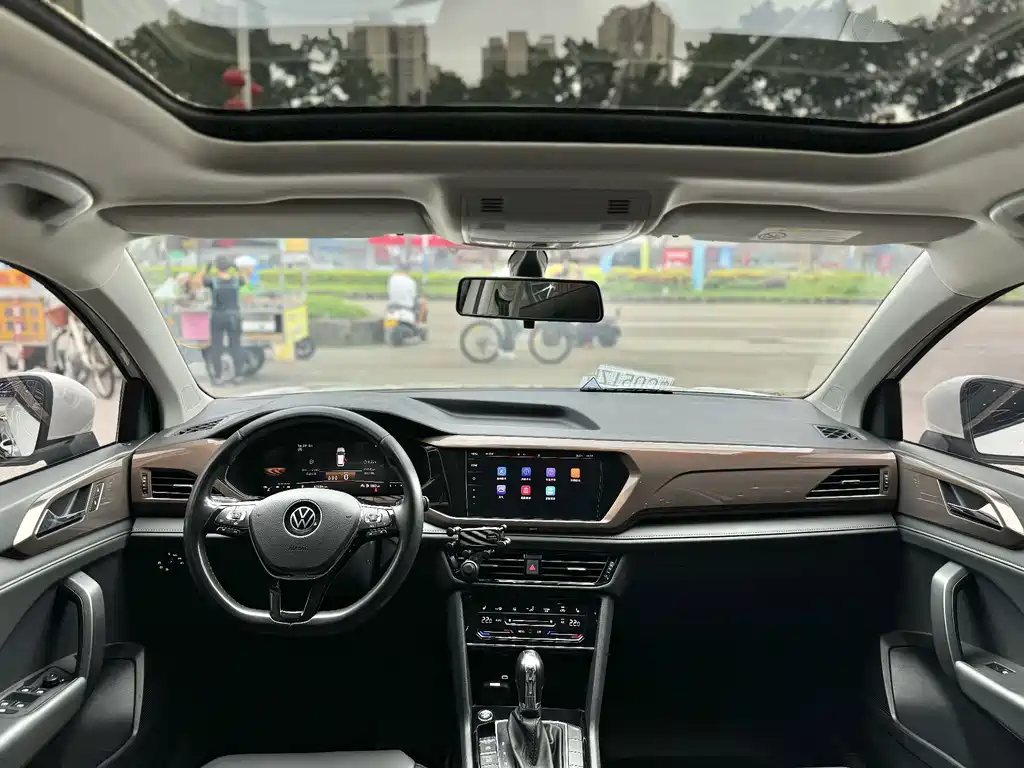 Volkswagen Tharu — миниатюра 16