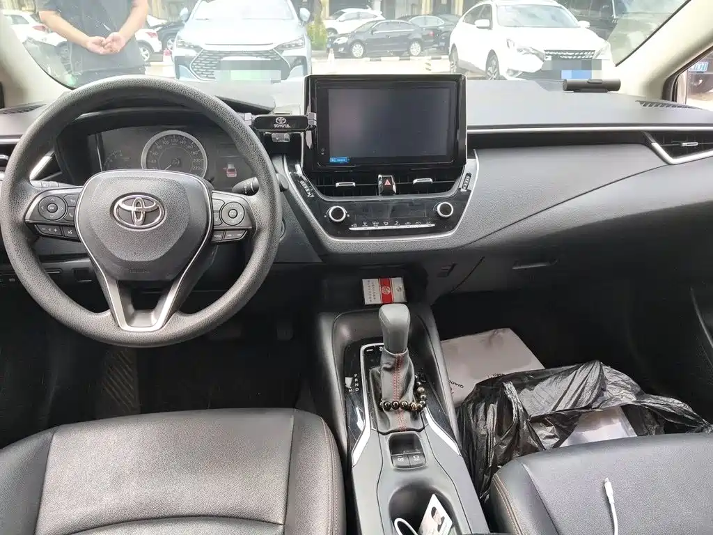 Toyota Corolla — миниатюра 13