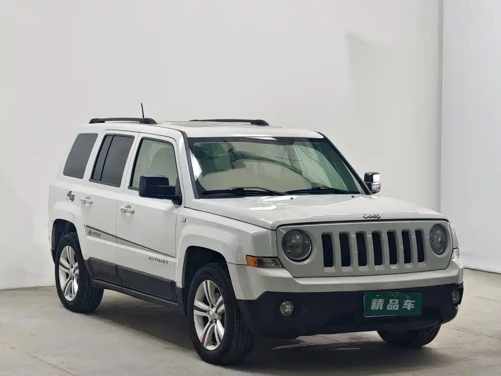 Jeep Patriot — миниатюра 3