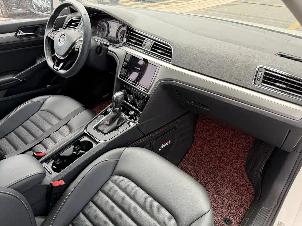 Volkswagen Lamando 2019 280TSI DSG Comfort VI