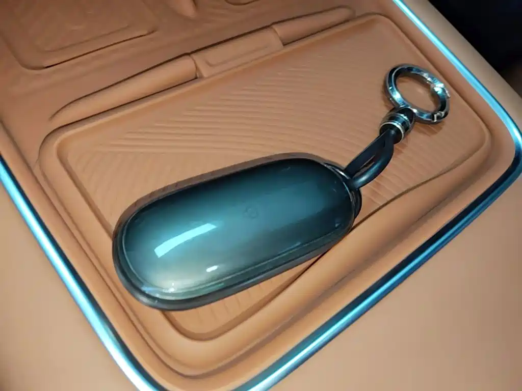 Li Auto Li L6 — миниатюра 9