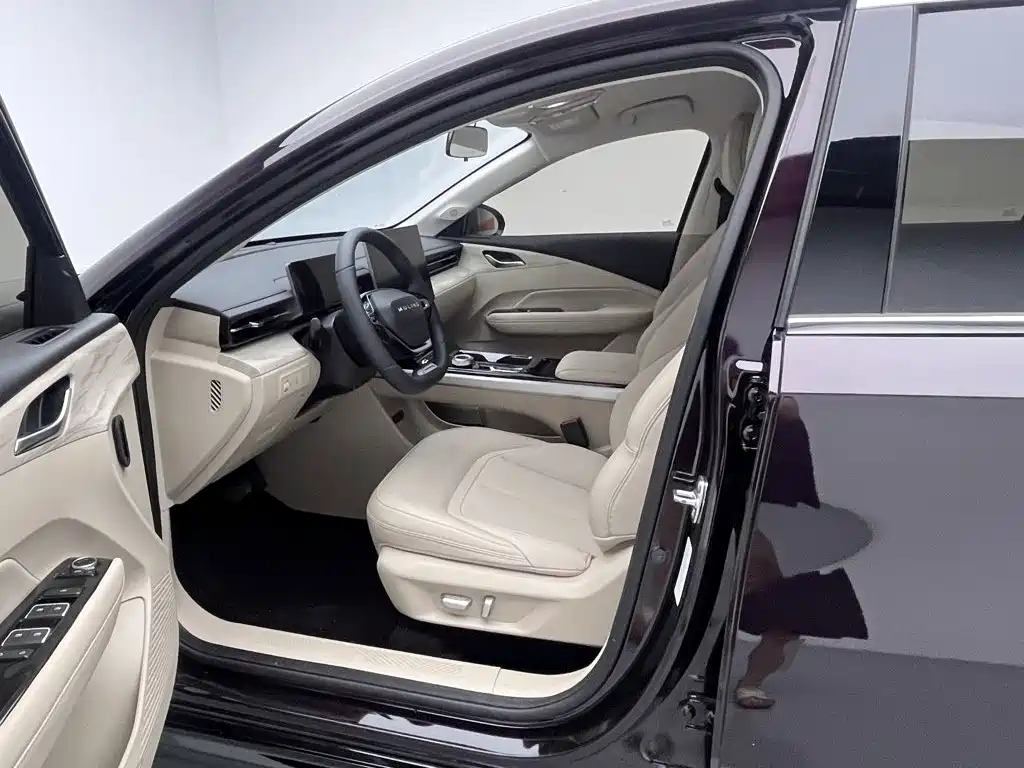 Wuling Xingguang — миниатюра 16