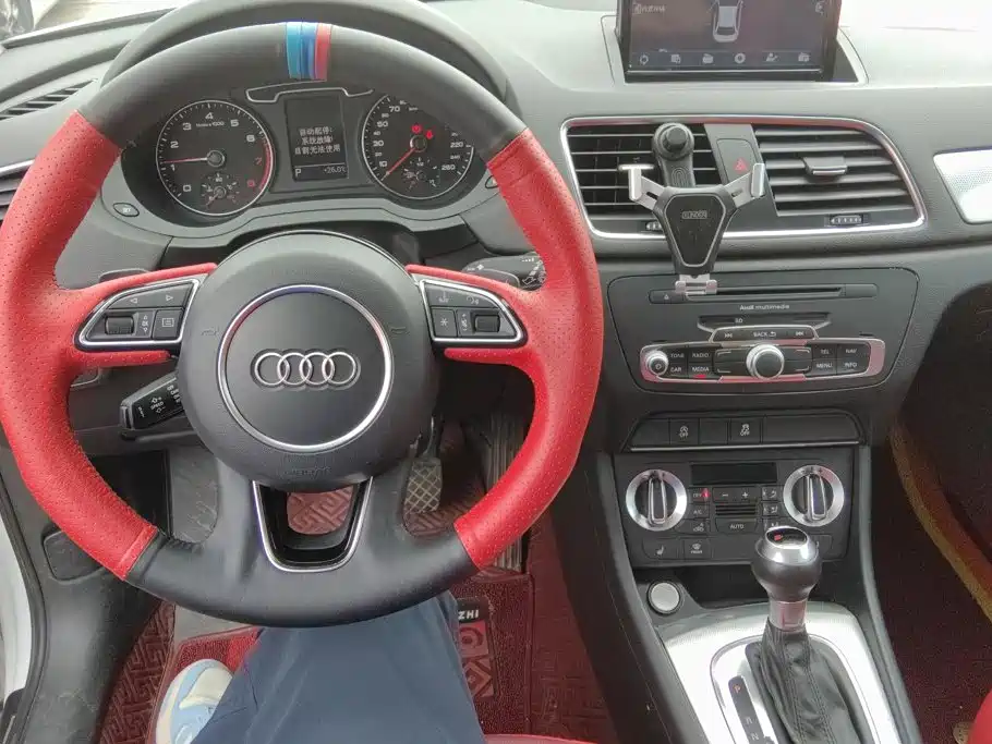 Audi Q3 — миниатюра 12