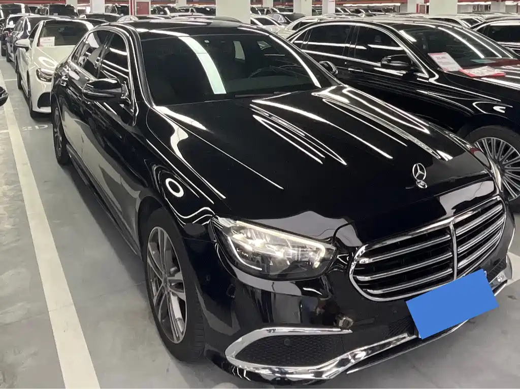 Mercedes-Benz E-Class — миниатюра 3