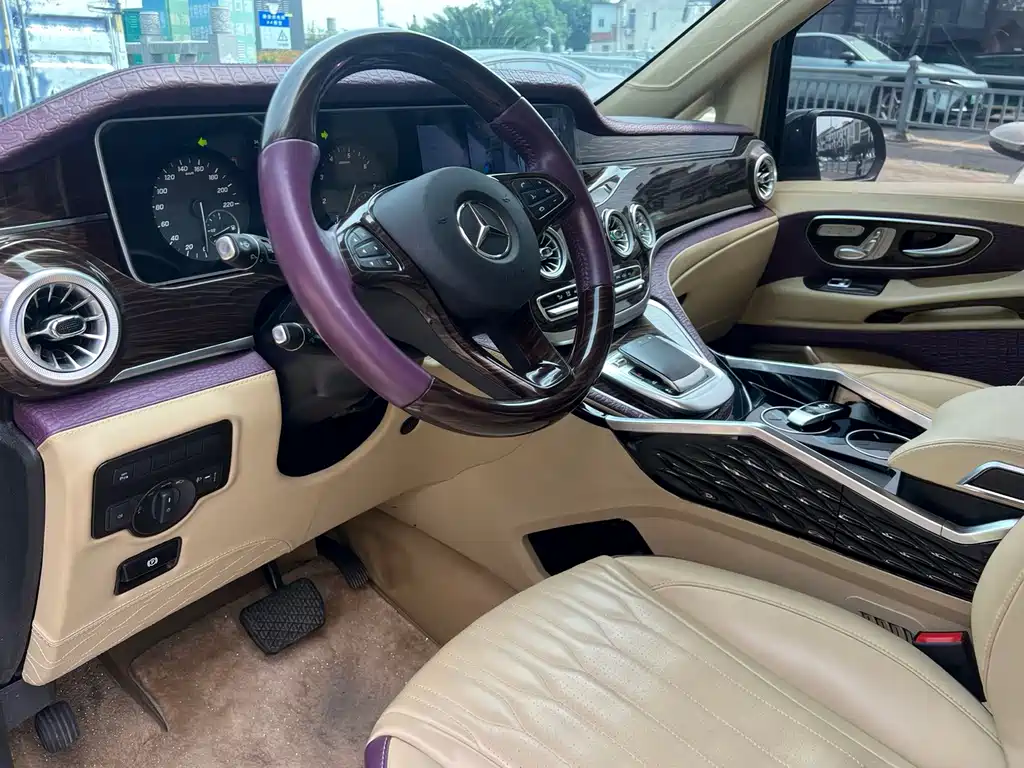 Mercedes-Benz Vito — миниатюра 6