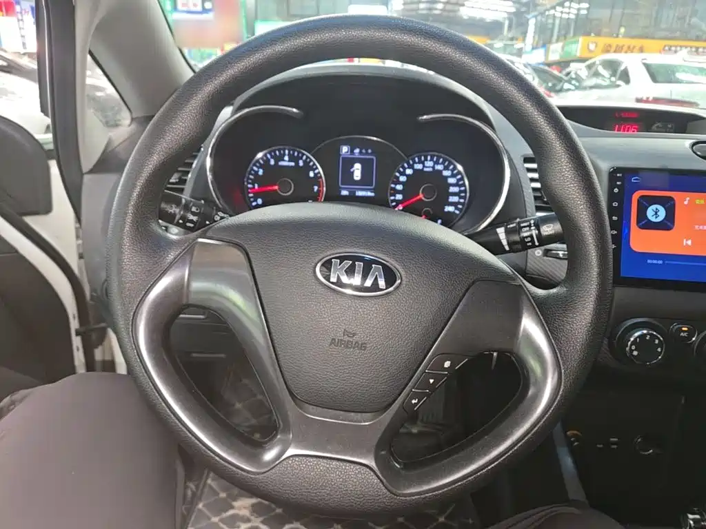Kia K3 — миниатюра 11