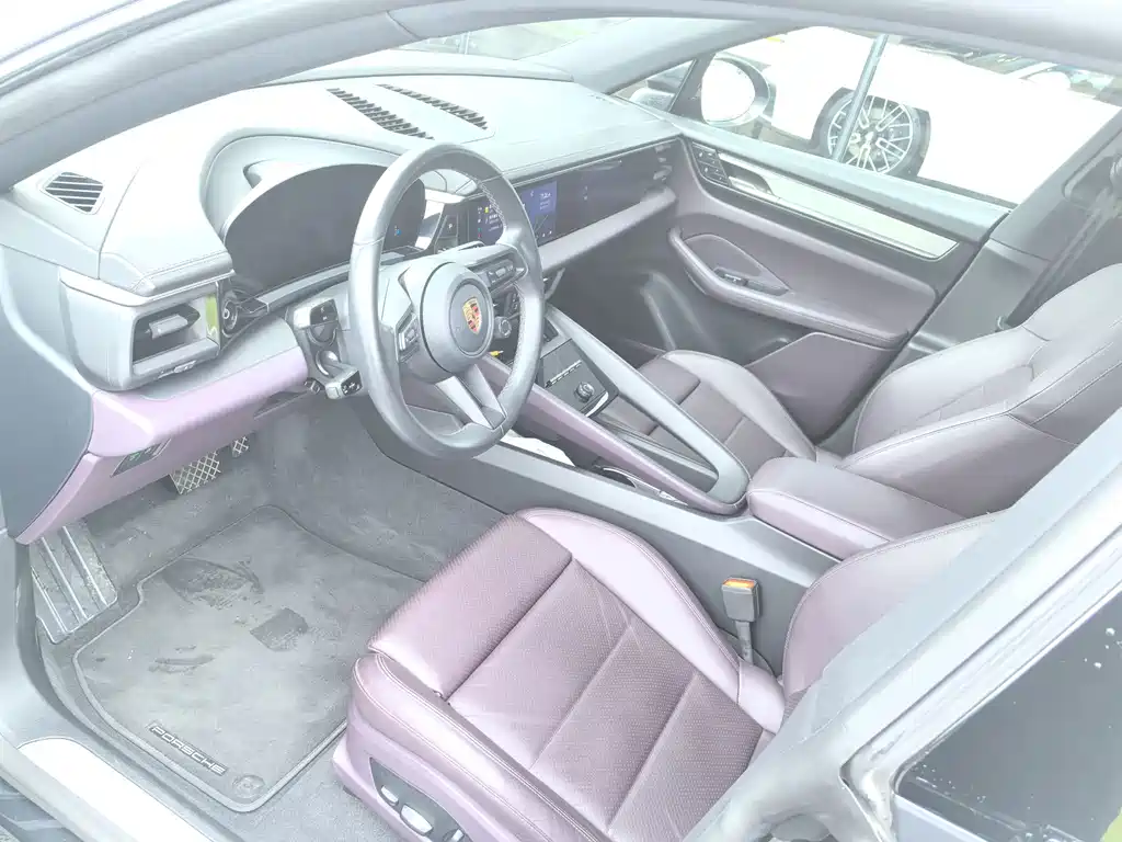 Porsche Macan EV — миниатюра 4