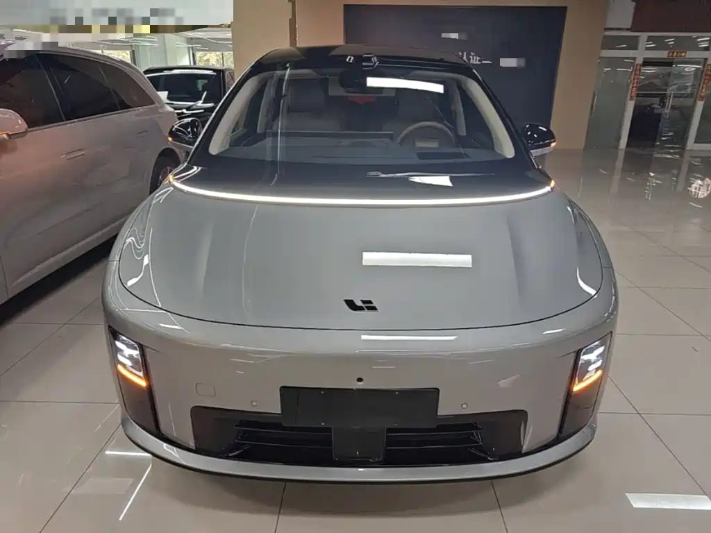 Li Auto Li i8 — миниатюра 3