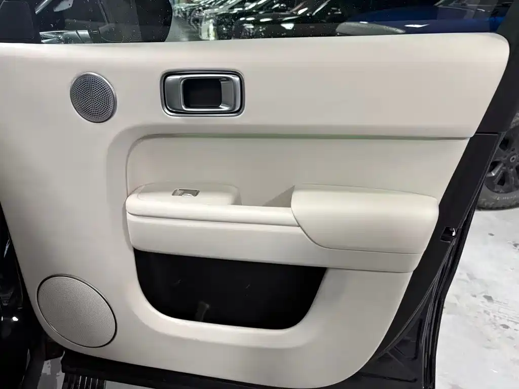 Li Auto Li L9 — миниатюра 25