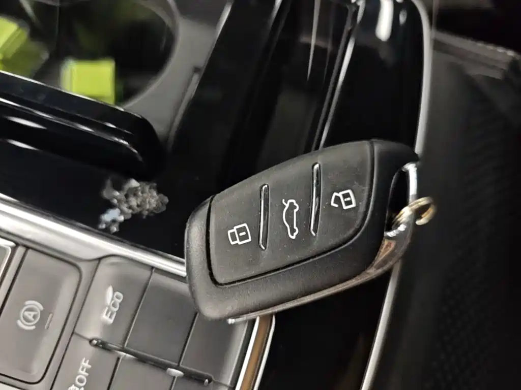Roewe i6 MAX — миниатюра 9