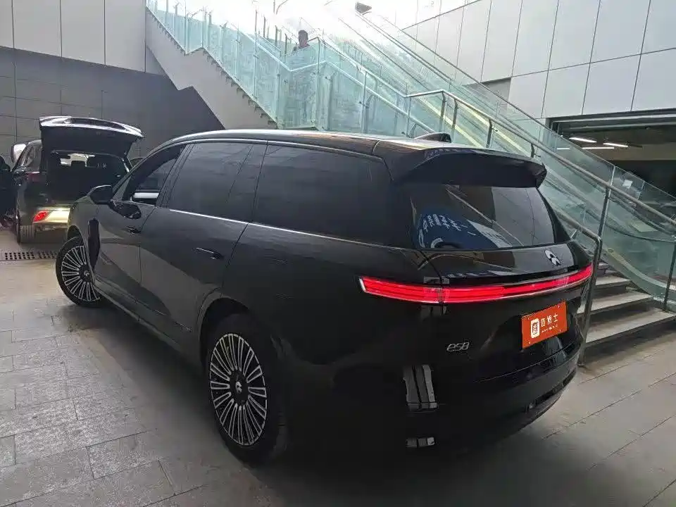NIO ES8 — миниатюра 8
