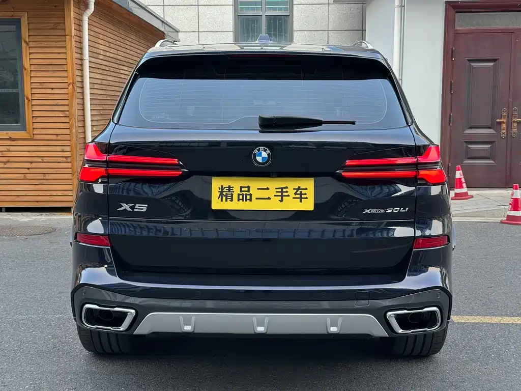 BMW X5 — миниатюра 13