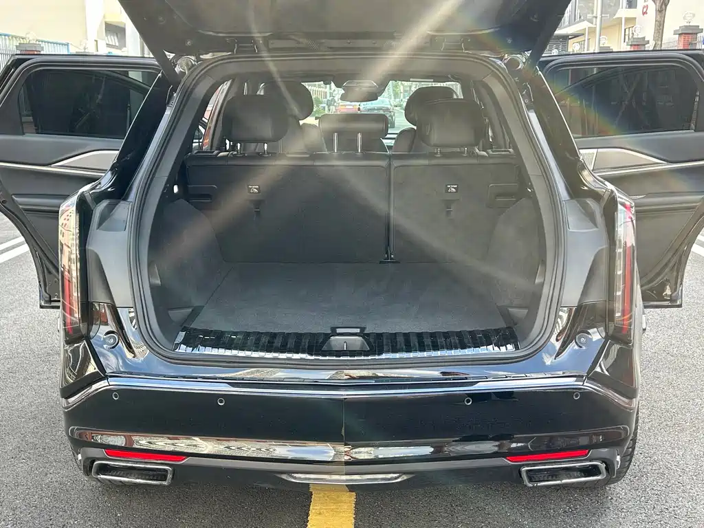 Cadillac XT5 — миниатюра 32