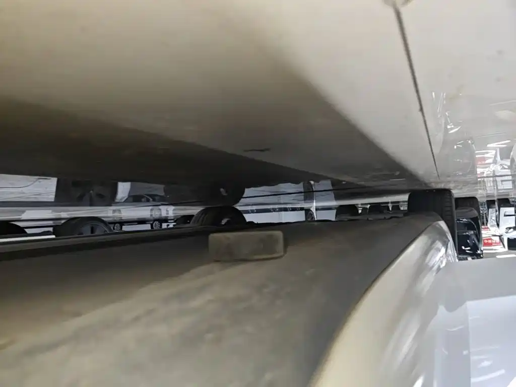 Tesla Model 3 — миниатюра 21