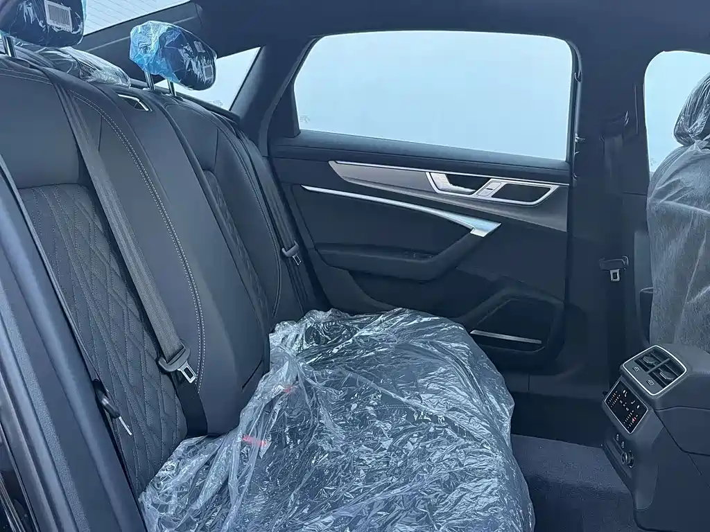 Audi A6L 2026 45 TFSI