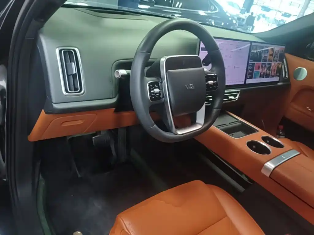 Li Auto Li L8 — миниатюра 10