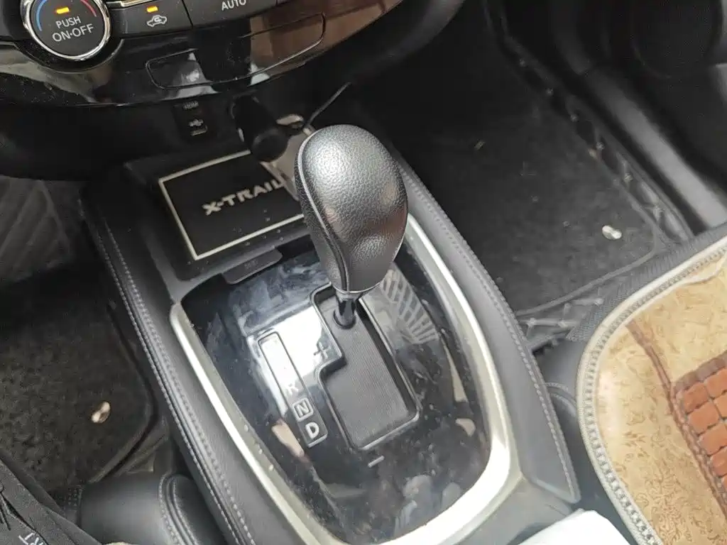 Nissan X-Trail — миниатюра 7