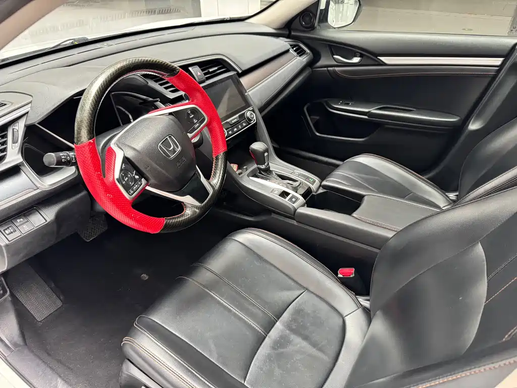 Honda Civic — миниатюра 11