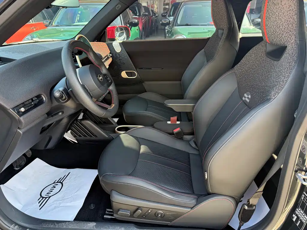 MINI MINI COOPER EV — миниатюра 10