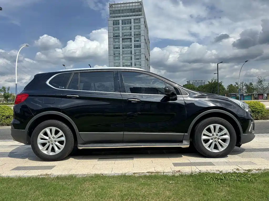 Buick Envision Plus — миниатюра 4