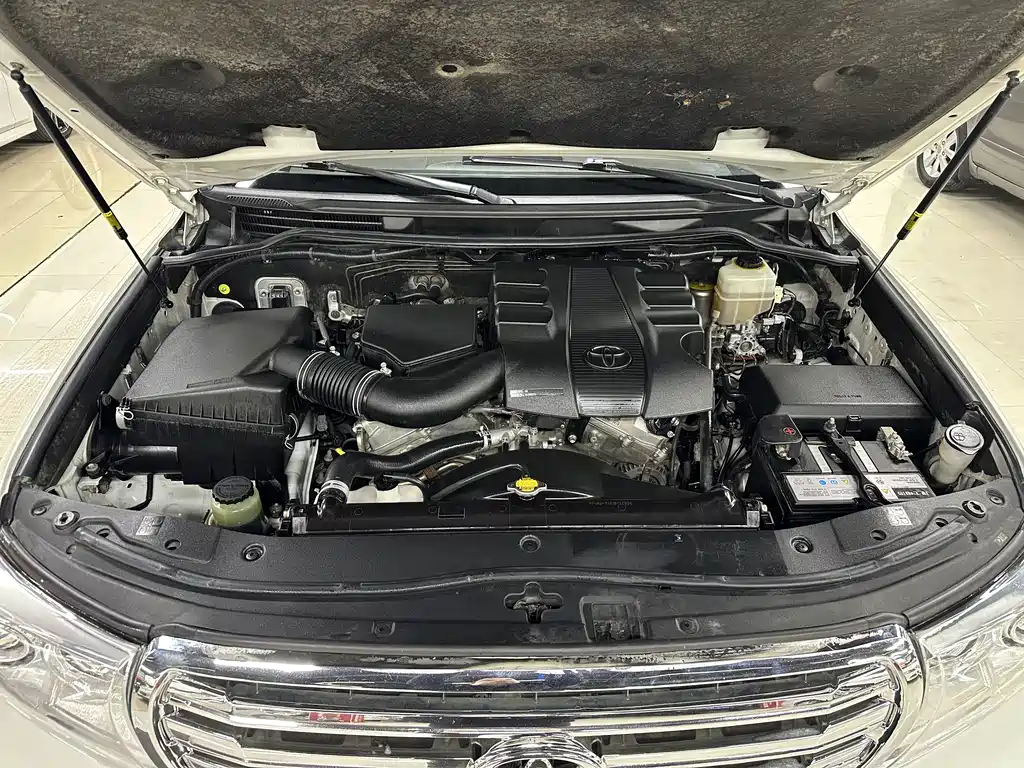 Toyota Land Cruiser 2015 4.0L V6