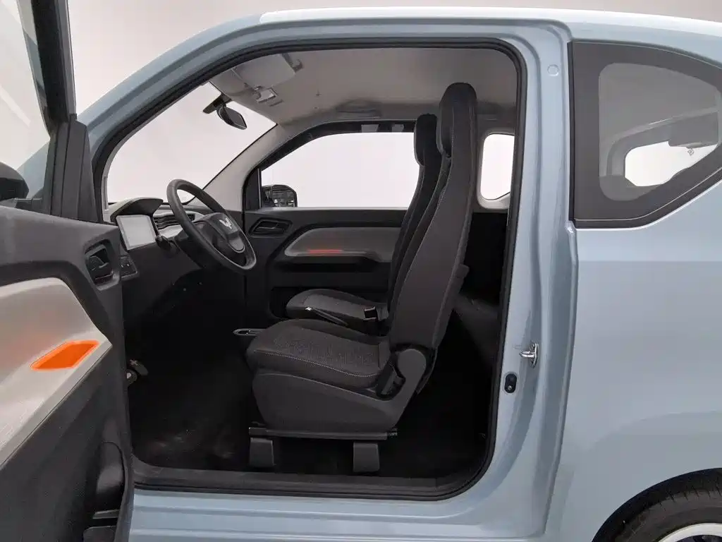 Wuling MINIEV — миниатюра 10