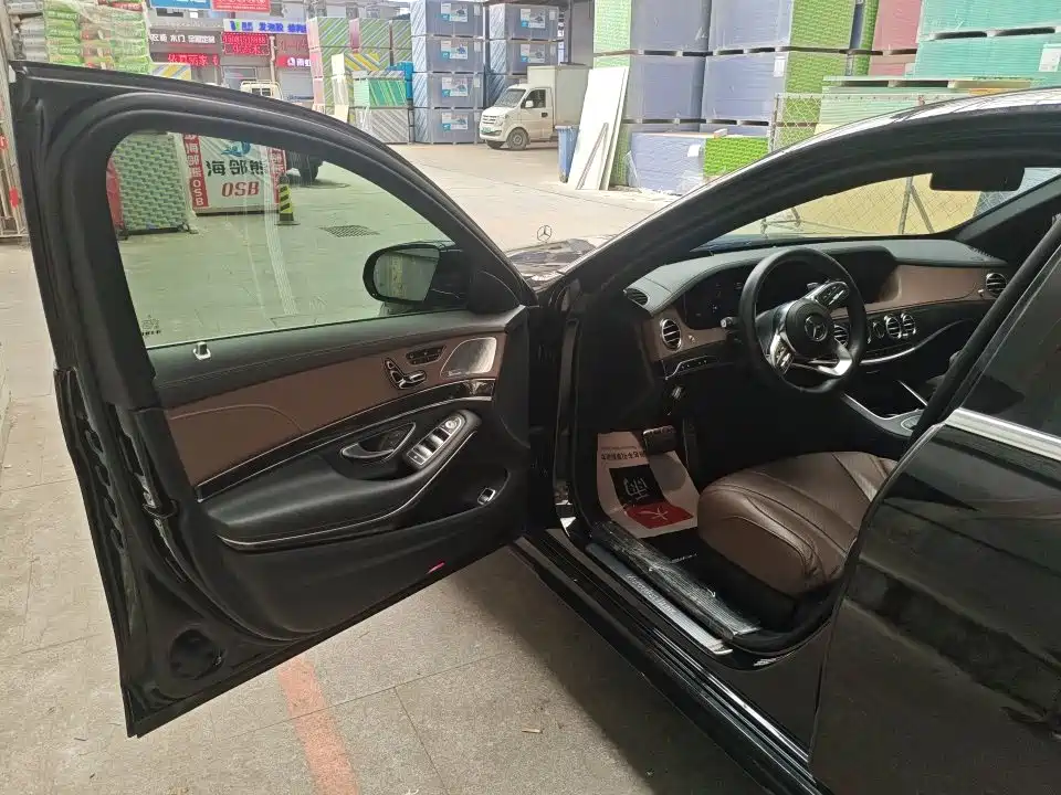 Mercedes-Benz S-Class — миниатюра 6