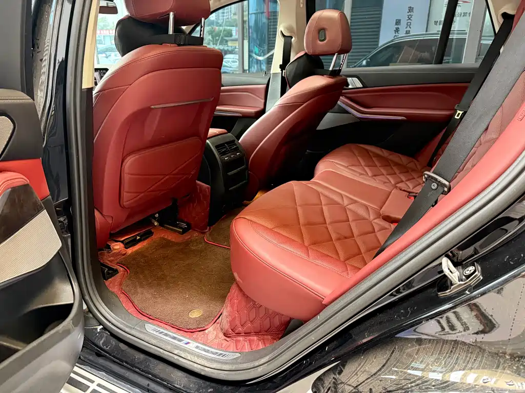 BMW X5 — миниатюра 13