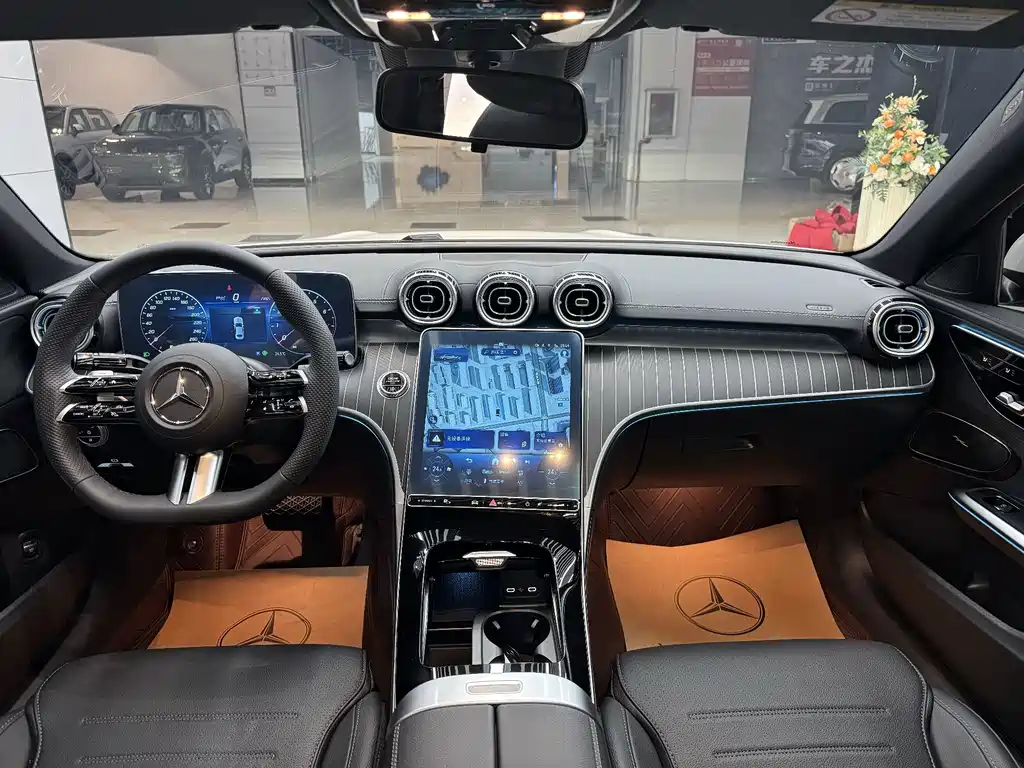 Mercedes-Benz C-Class — миниатюра 8