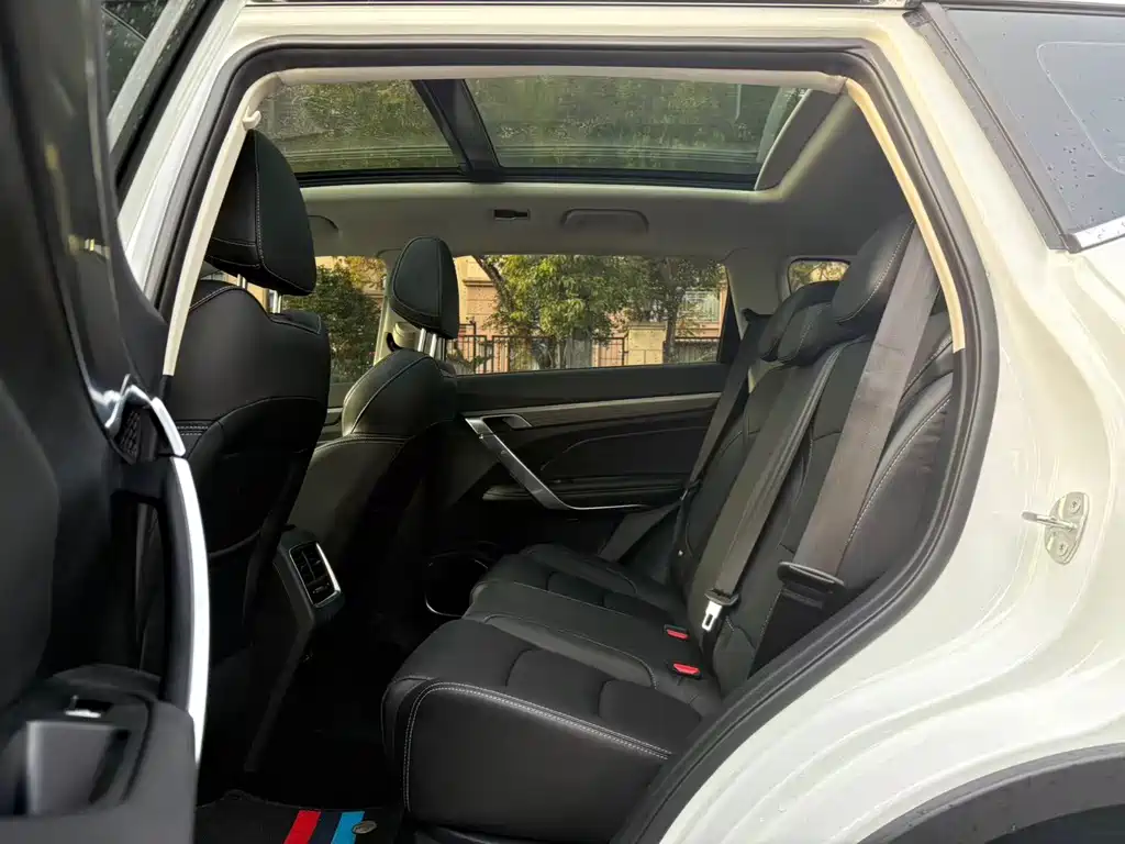 GEELY AUTOMOBILE BOYUE