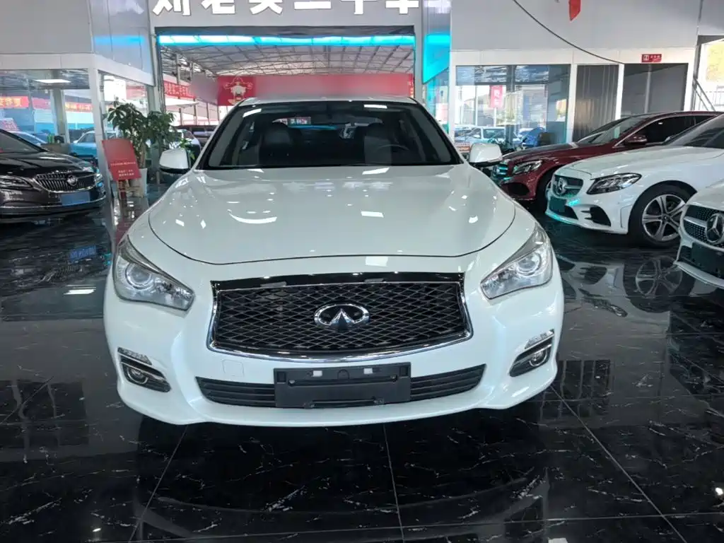 Infiniti Q50L — миниатюра 3