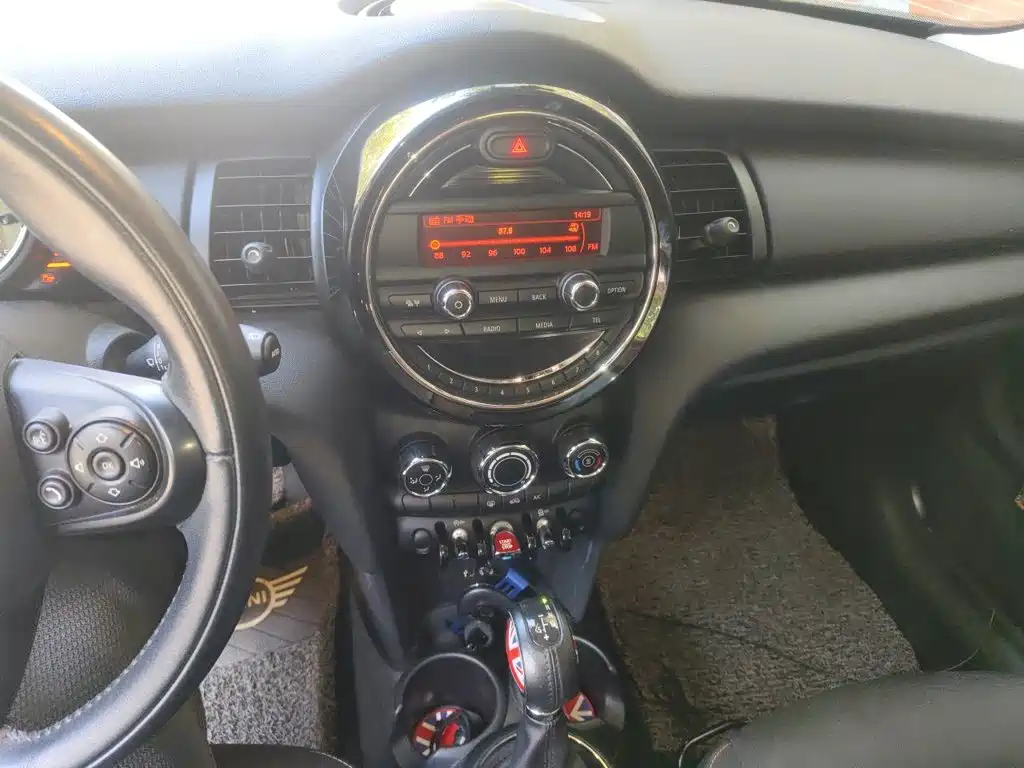 MINI Mini — миниатюра 14