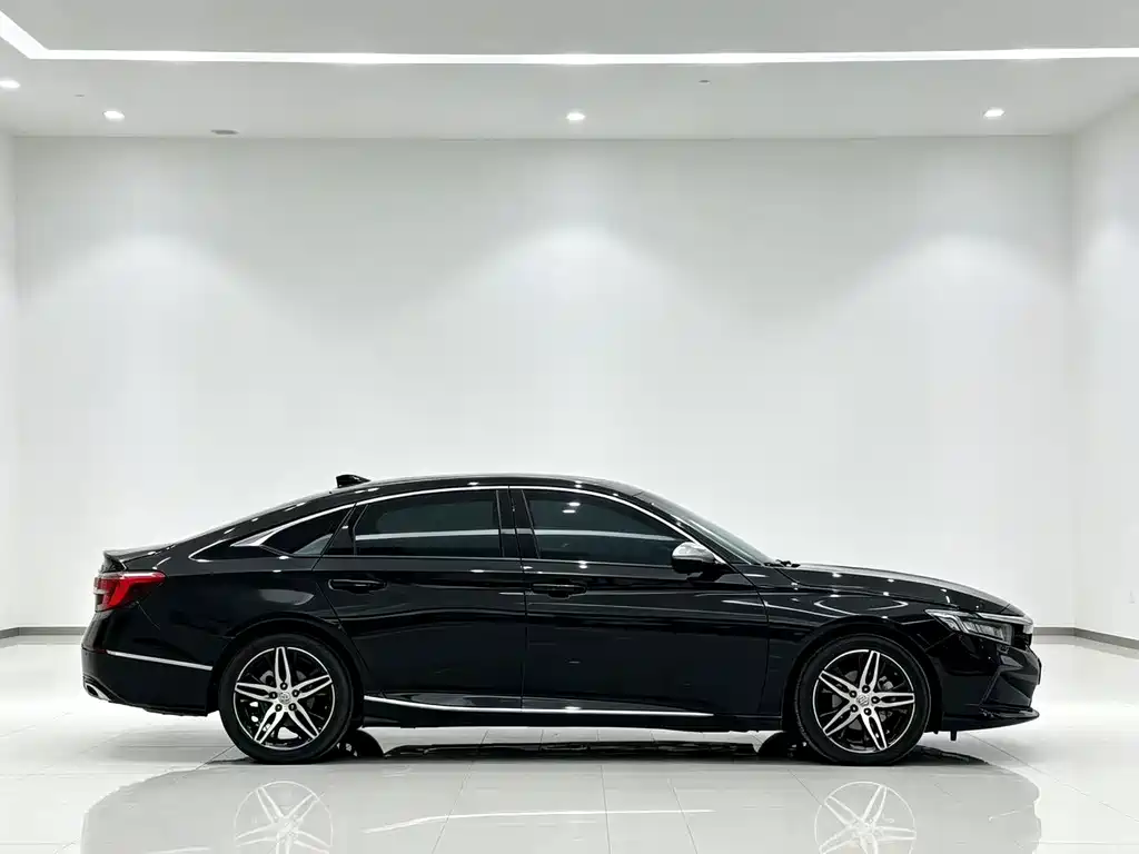 Honda Inspire — миниатюра 9