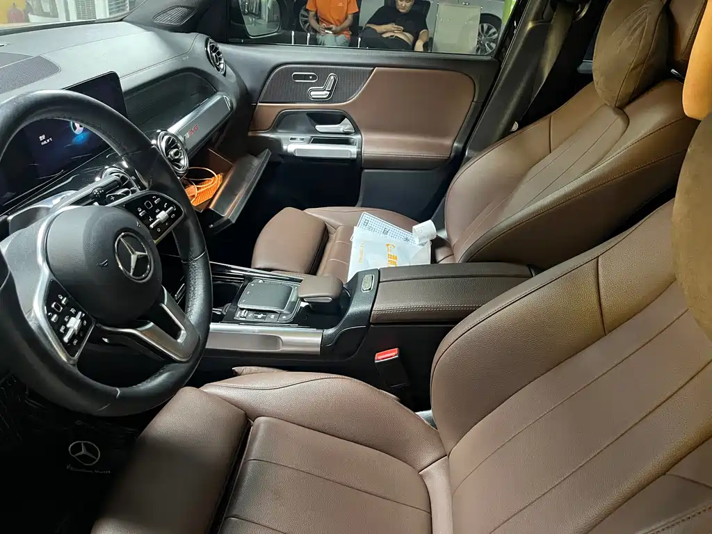 Mercedes-Benz GLB — миниатюра 4