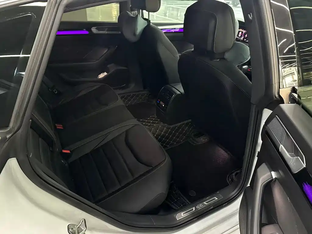 Volkswagen CC — миниатюра 10